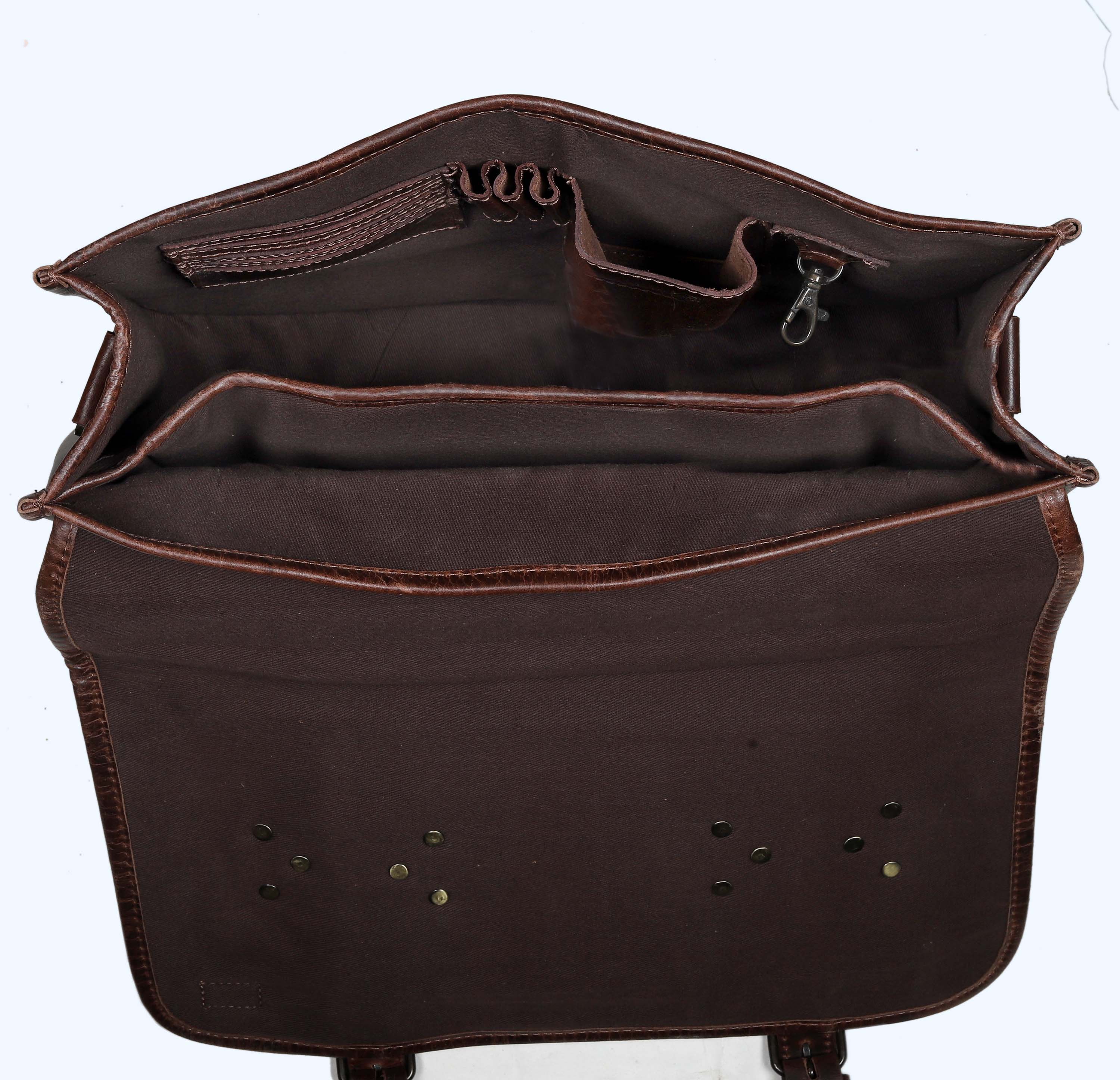 Metro Carry Leather Messenger Bag - Image 10